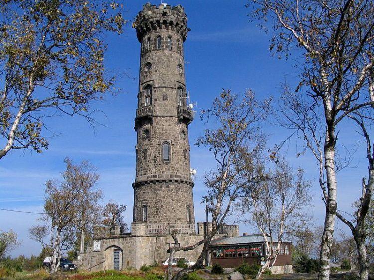 Pod Chlumem - útulný byt v blízkosti centra s terasou a grilem Decin Exteriér fotografie